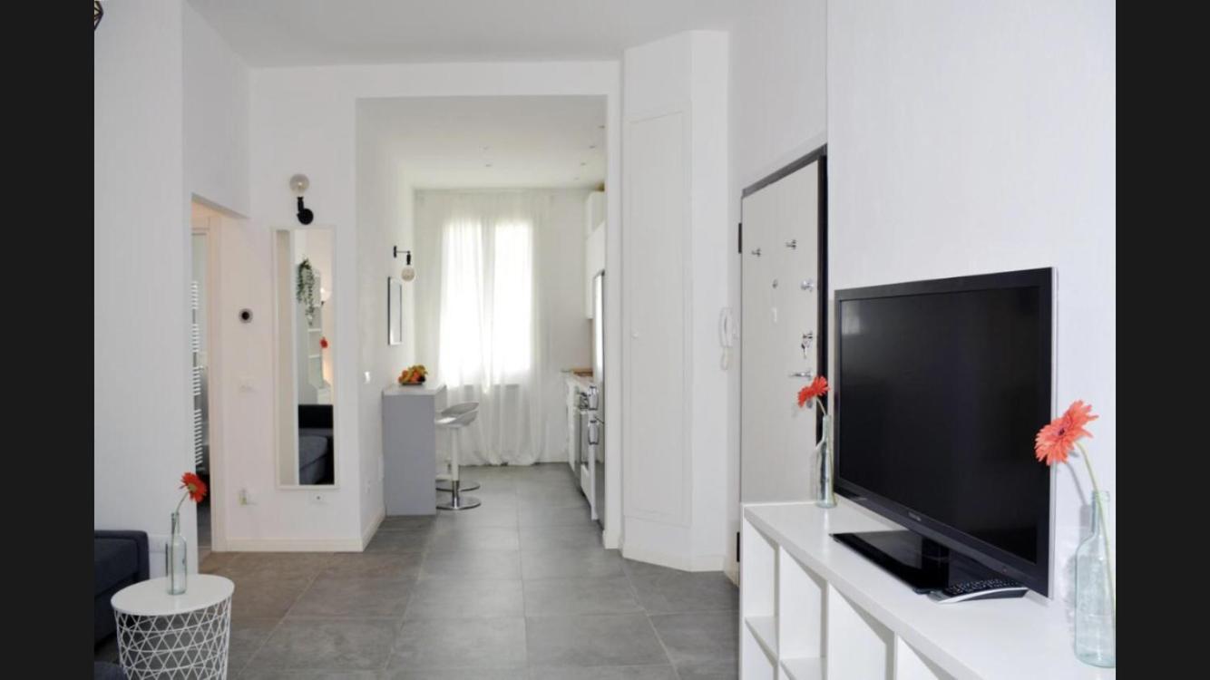 New , Garden And Parking Florencia